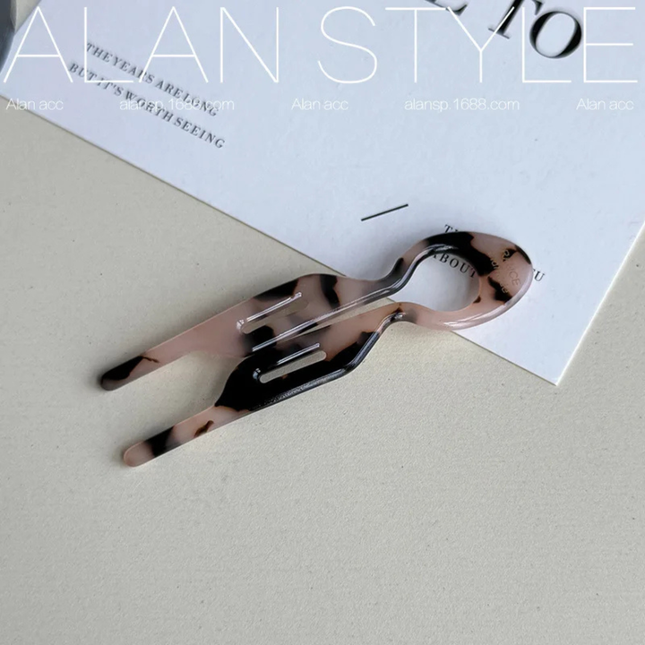 Clementine | Women's Tortoiseshell Acetate U-Shaped Hair Clip