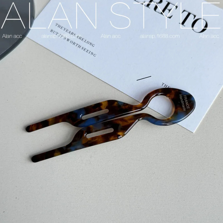 Clementine | Women's Tortoiseshell Acetate U-Shaped Hair Clip