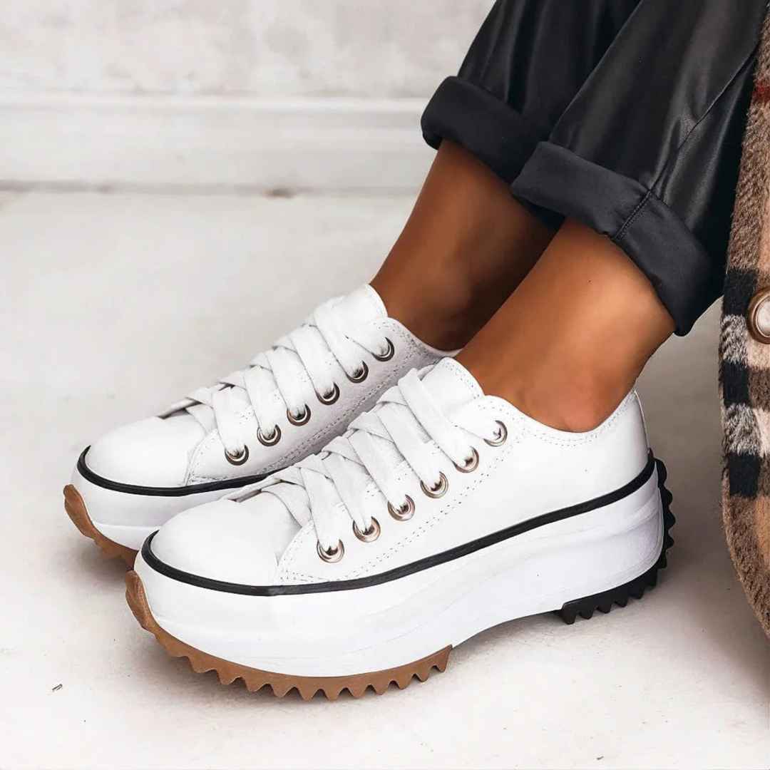 Harlow | Women's Canvas Lace-Up Chunky Platform Sneakers