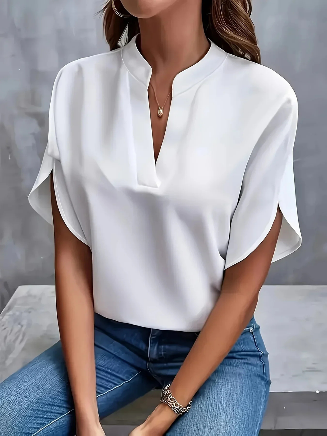 Sanne | Women's Chiffon V-Neck Short Sleeve Casual Blouse