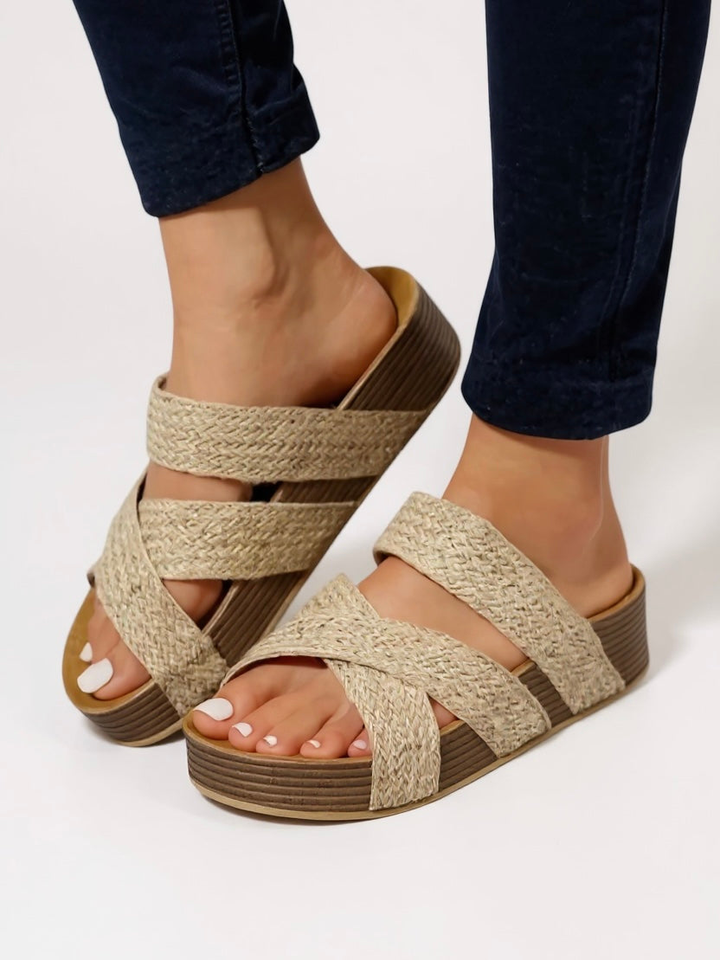 Sutton | Women's Arch-Support Woven Multi-Strap Buckle Flat Sandals
