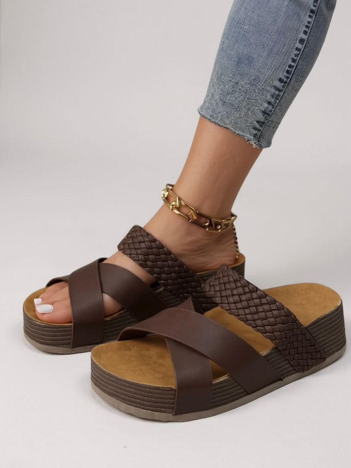 Sutton | Women's Arch-Support Woven Multi-Strap Buckle Flat Sandals