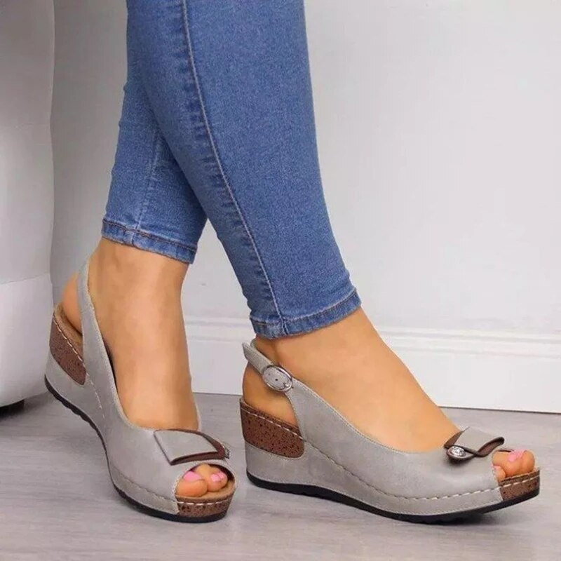 Sutton | Women's Leather Peep-Toe Slingback Wedge Sandals